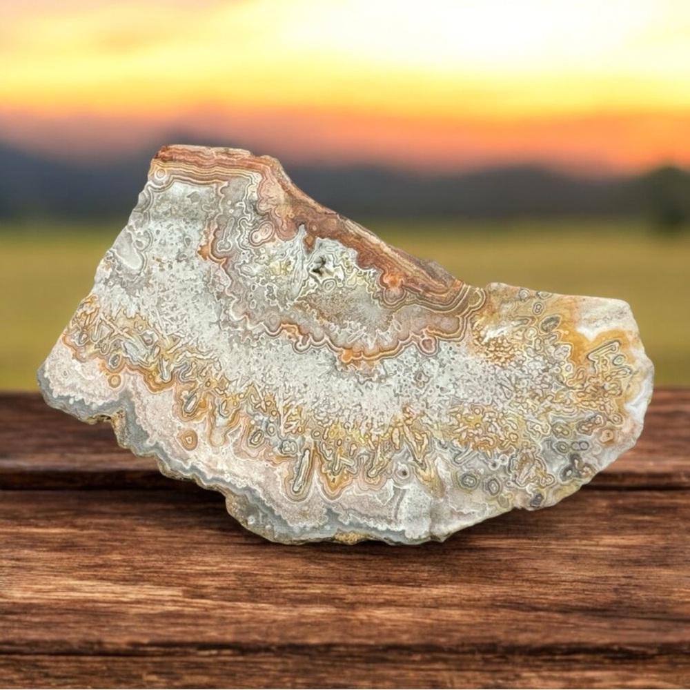 🟣Crazy Lace Agate Raw Chunk
